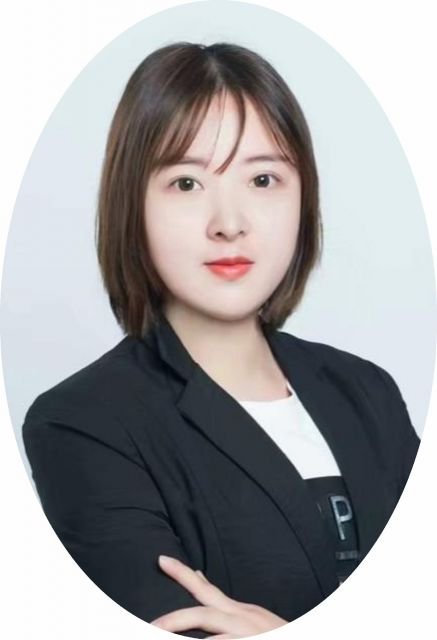陈慧萍，毕业于长江大学，旅游专业。“双师型”教师。多次指导学生参加省、市级技能大赛，荣获“优秀指导教师”称号。